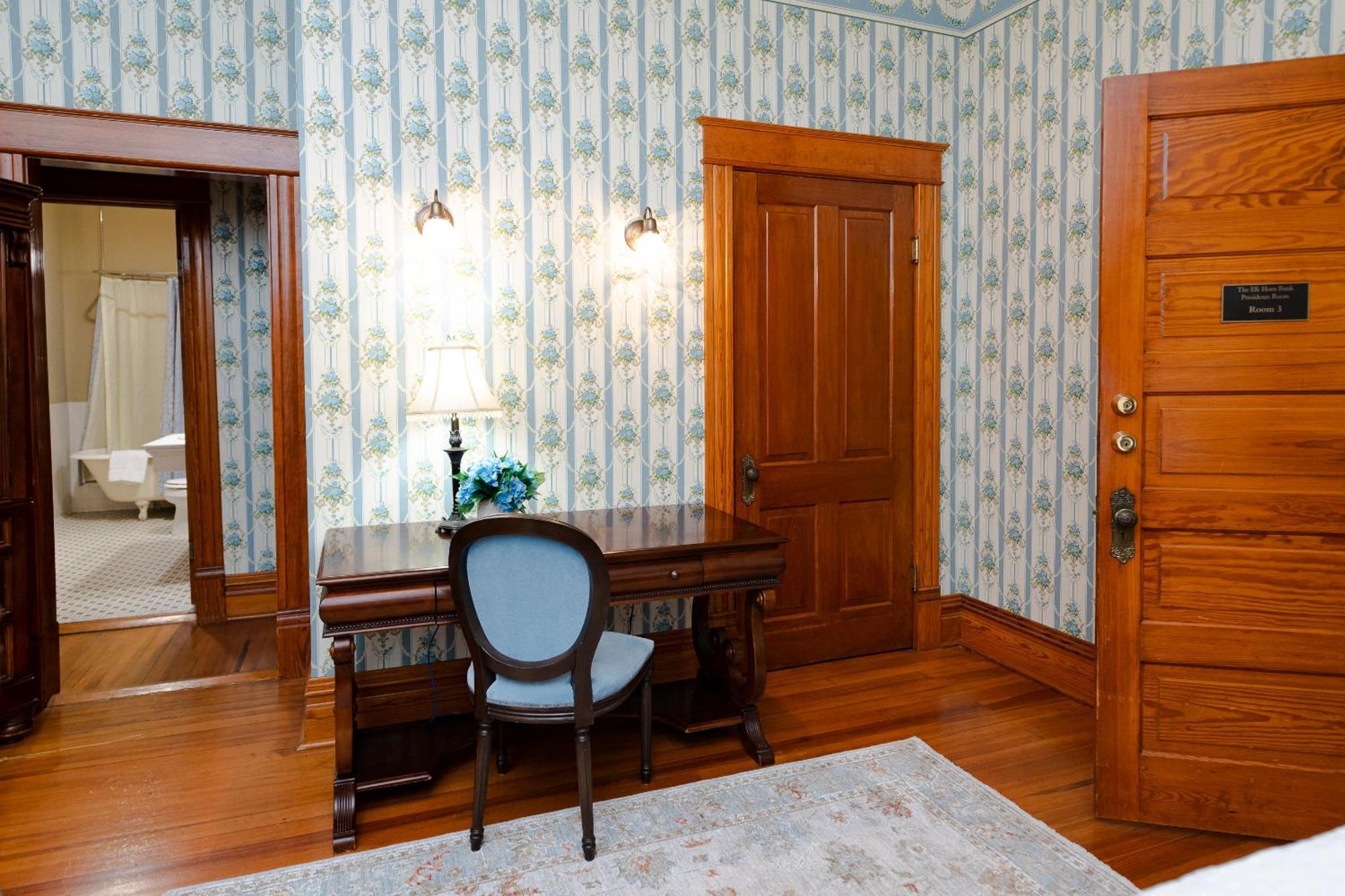 מלון ארקדלפיה Captain Henderson House חדר תמונה